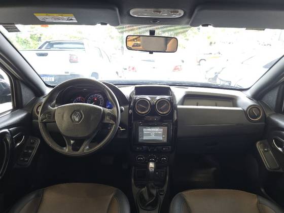 RENAULT DUSTER 2.0 DYNAMIQUE 4X2 16V FLEX 4P AUTOMÁTICO